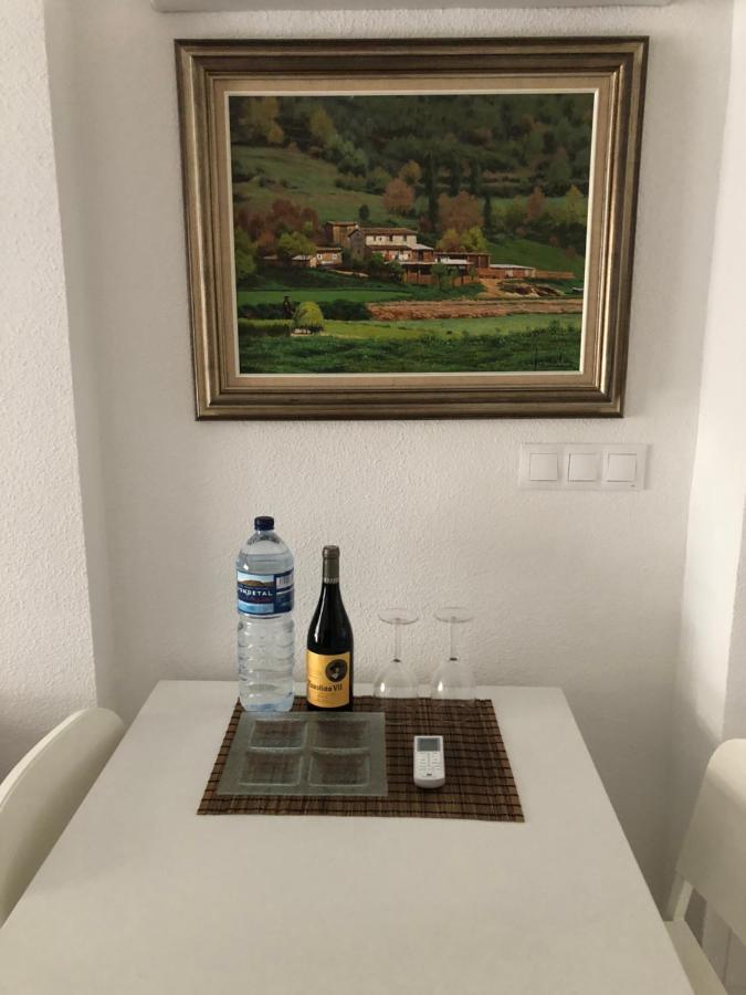 El Cortijuelo. Magnificent Triplex Terraced House With Rooftop Of 18M2, Overlooking The Sea. Parking Torremolinos Eksteriør billede