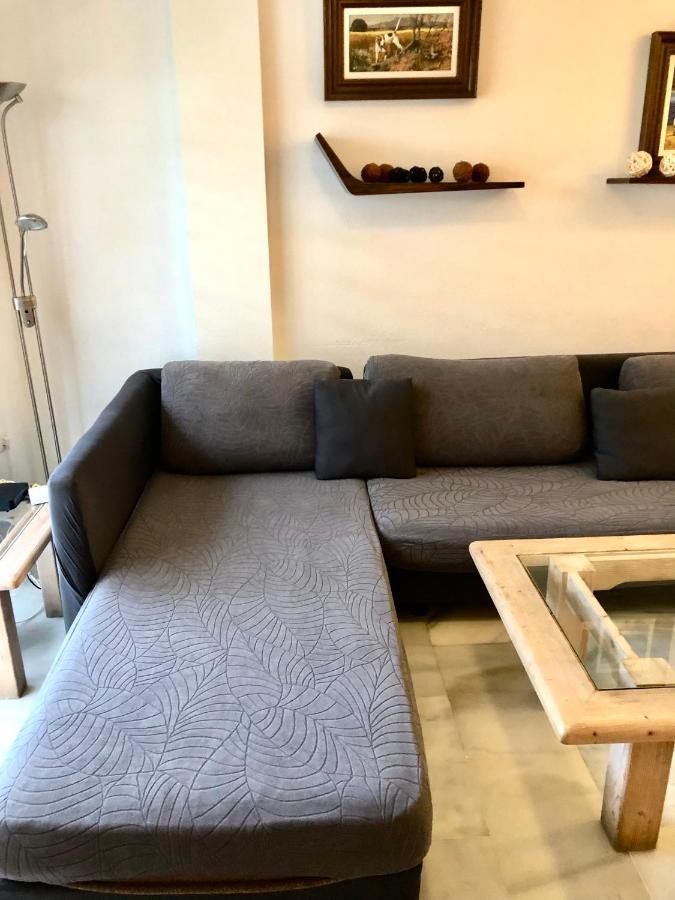 El Cortijuelo. Magnificent Triplex Terraced House With Rooftop Of 18M2, Overlooking The Sea. Parking Torremolinos Eksteriør billede