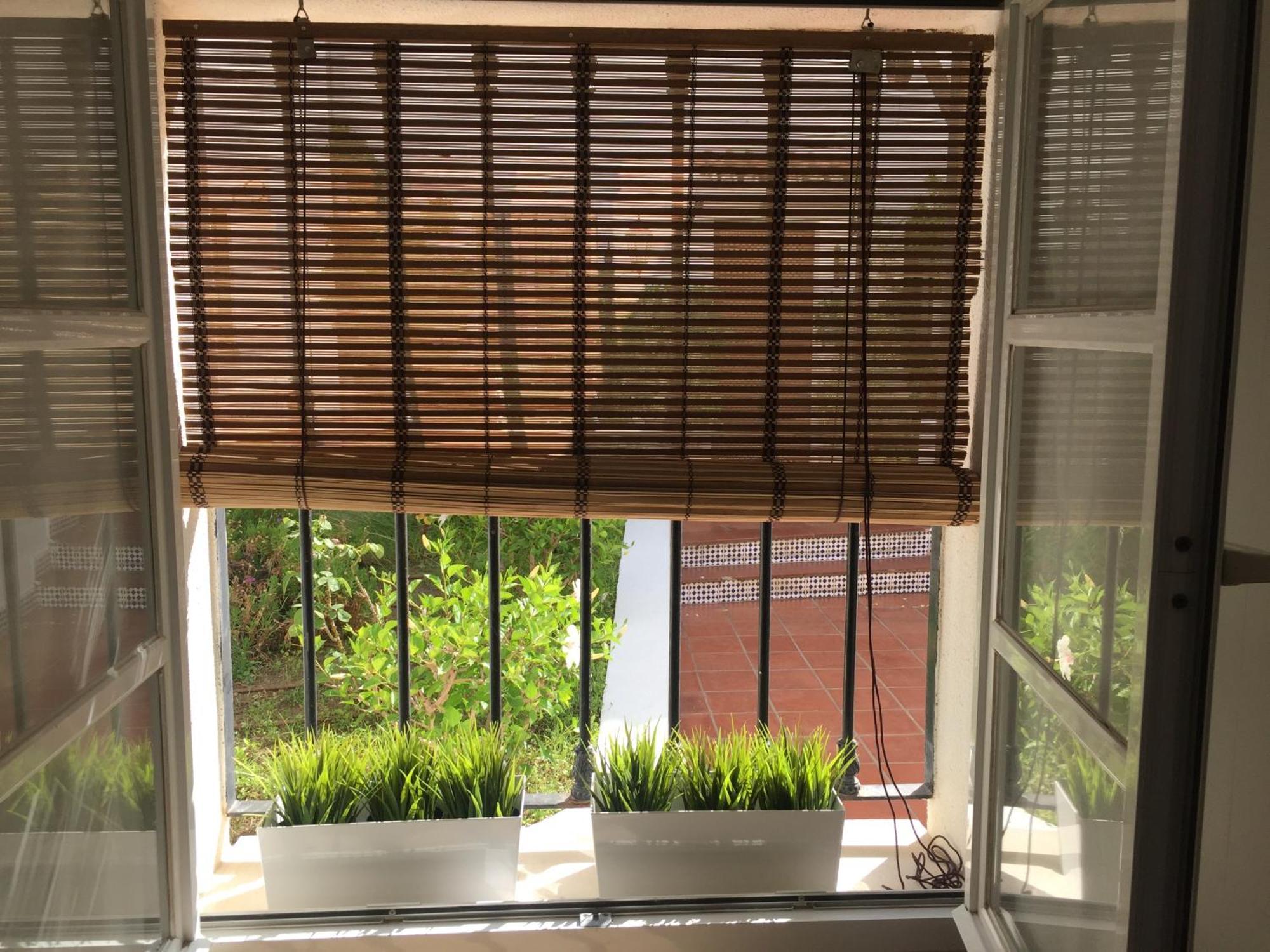 El Cortijuelo. Magnificent Triplex Terraced House With Rooftop Of 18M2, Overlooking The Sea. Parking Torremolinos Eksteriør billede