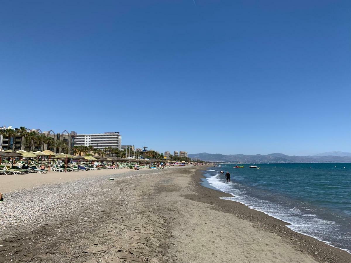 El Cortijuelo. Magnificent Triplex Terraced House With Rooftop Of 18M2, Overlooking The Sea. Parking Torremolinos Eksteriør billede